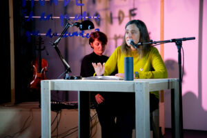 Radio_© Leslie Fernandez-5
